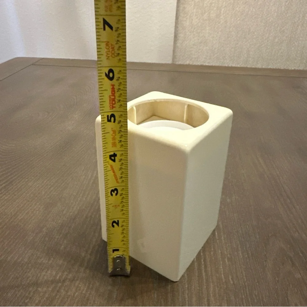 Vintage Dixie Bathroom Cup Pop Up‎ Dispenser Holder Beige Plastic 3oz